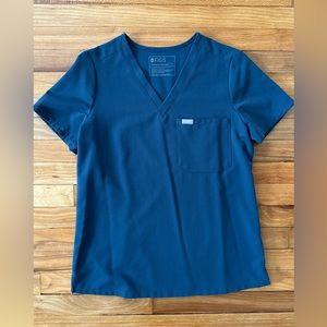 Limited Edition Figs Dark Harbor Catarina Top Scrubs Small Excellent Condition